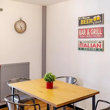 Industrial House Centro Апартаменты Генуя